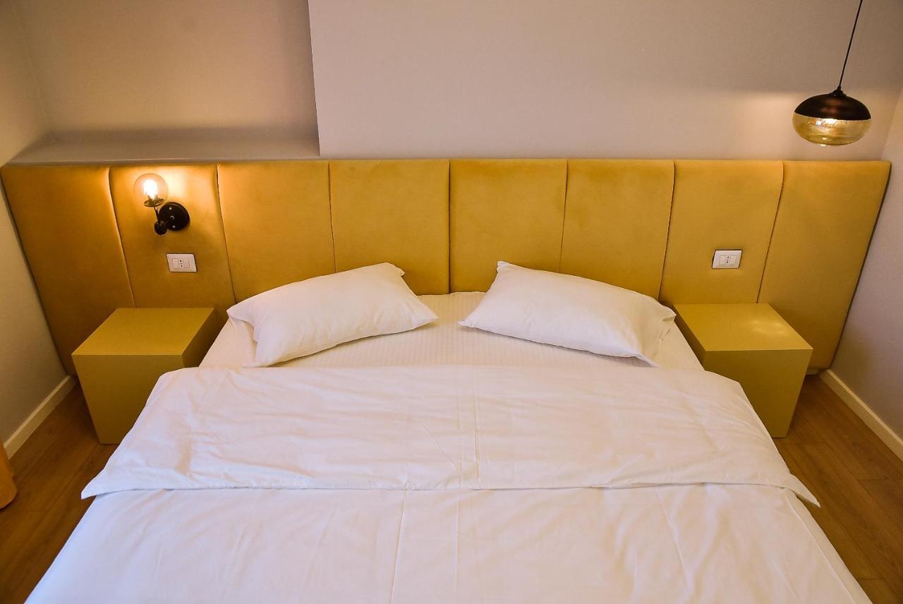 Hotel Jurgen Rinas Ngoại thất bức ảnh