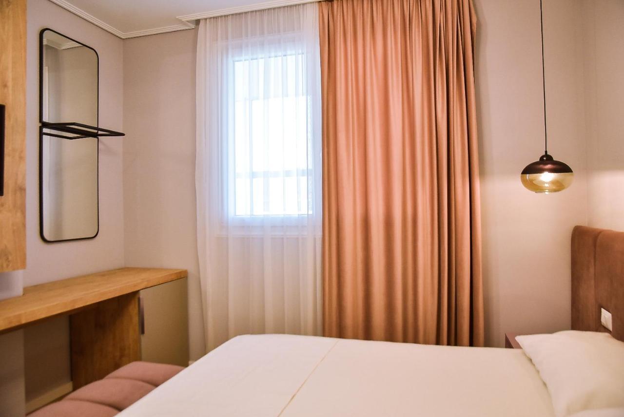 Hotel Jurgen Rinas Ngoại thất bức ảnh