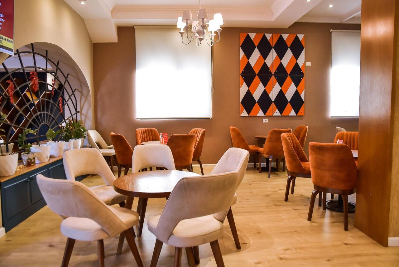 Hotel Jurgen Rinas Ngoại thất bức ảnh