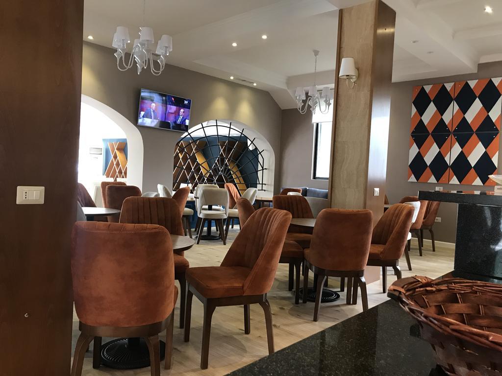 Hotel Jurgen Rinas Ngoại thất bức ảnh