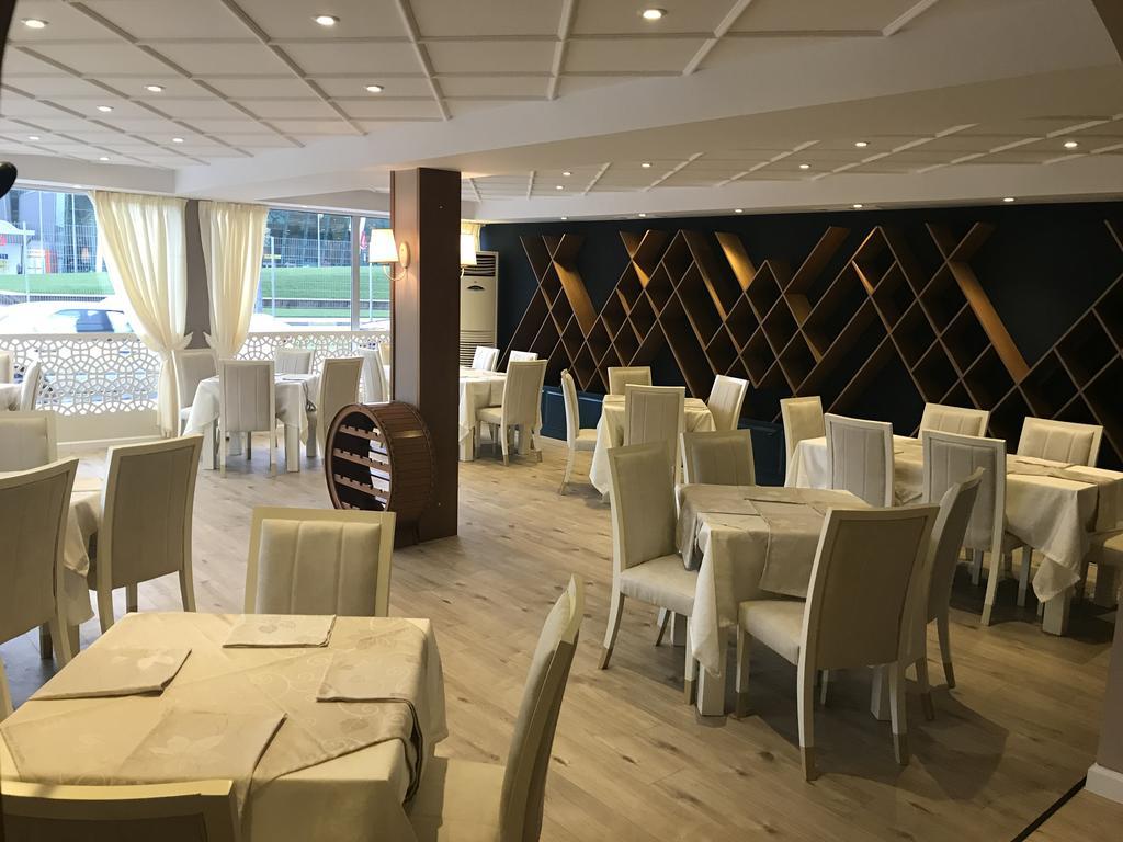 Hotel Jurgen Rinas Ngoại thất bức ảnh